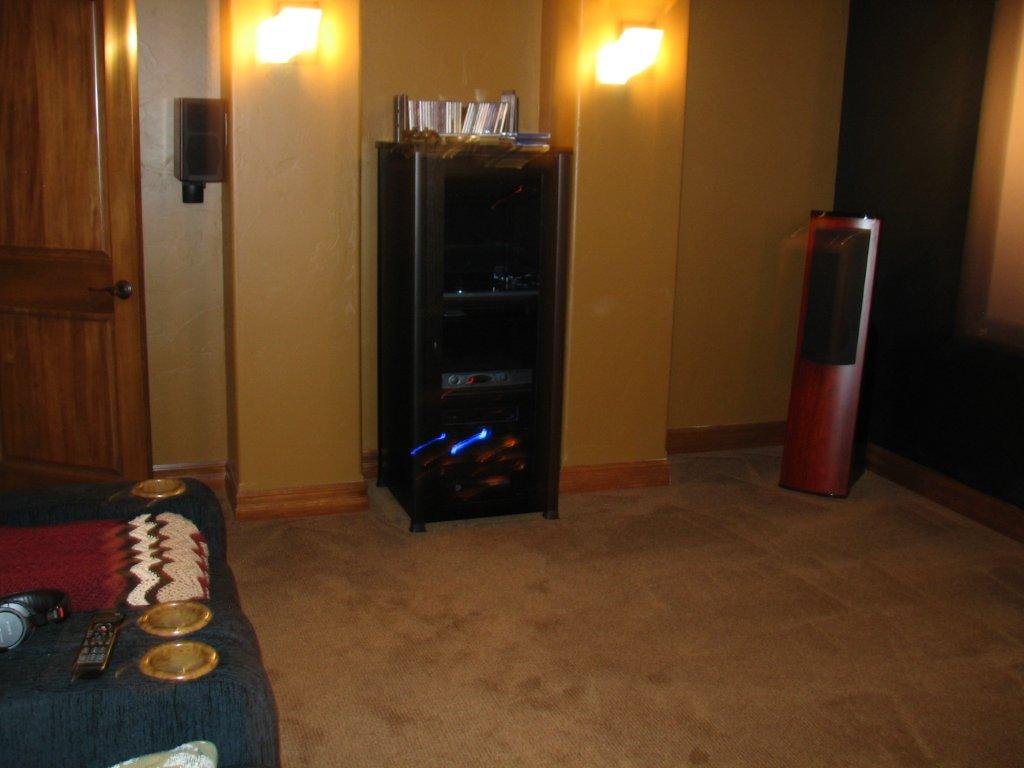 home-theater-media-case